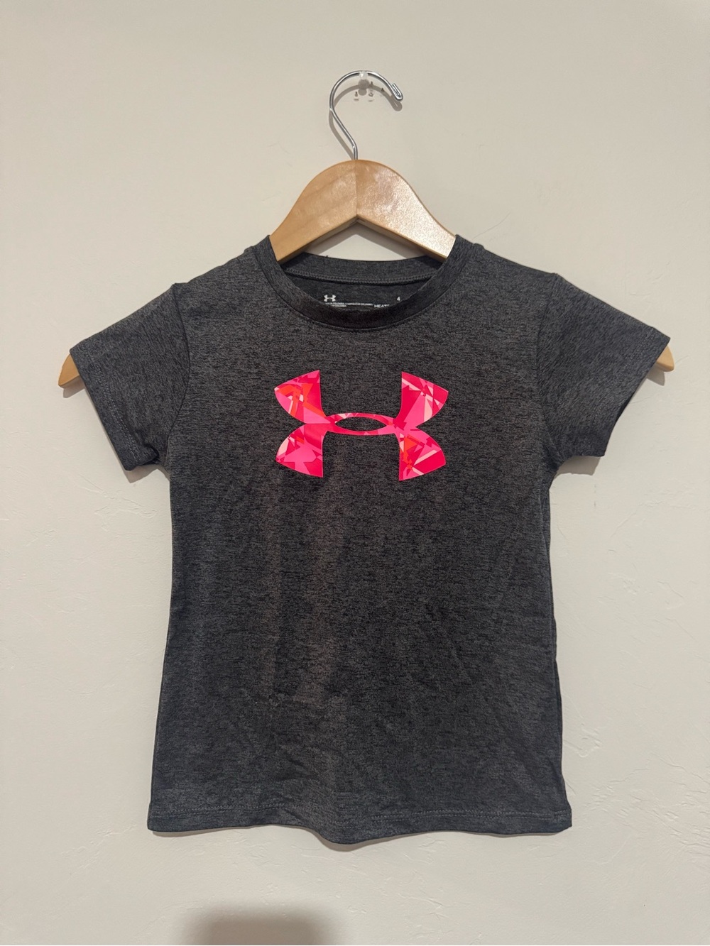 Under Armour Girls Toddler Heatgear Logo Tee Size 4 Pink & Grey Short Sleeve